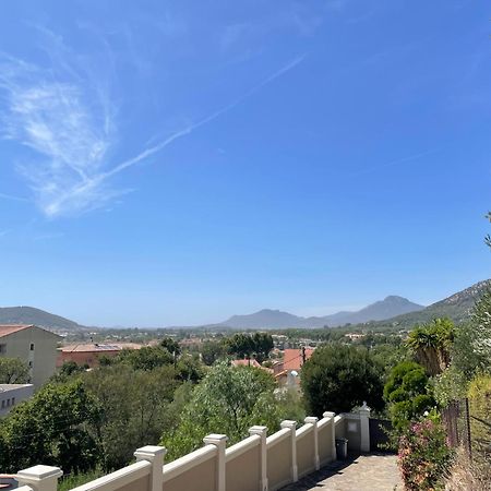 Les Trefles Apartment Hyères Екстериор снимка