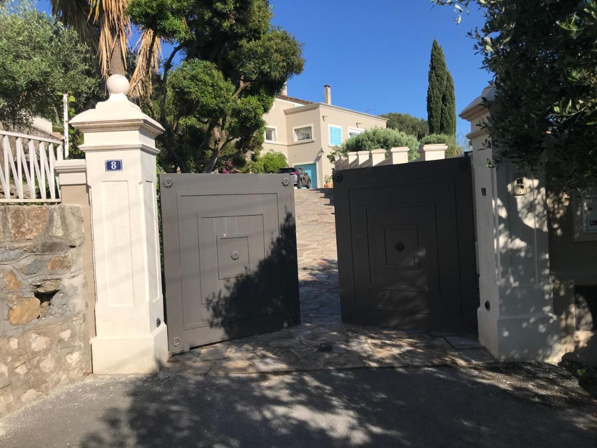Les Trefles Apartment Hyères Екстериор снимка